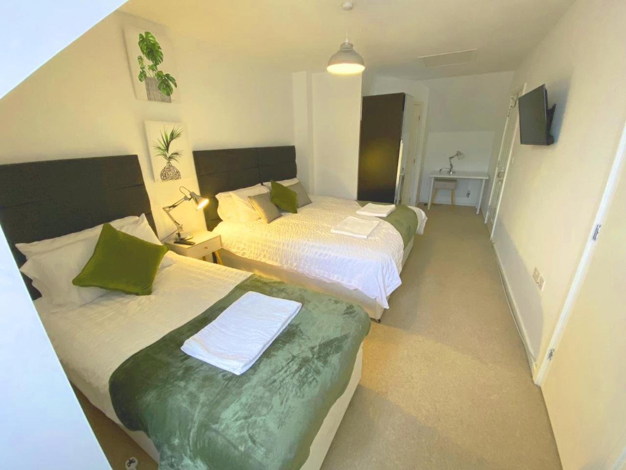 Walsall Group Accommodation Luaran gambar