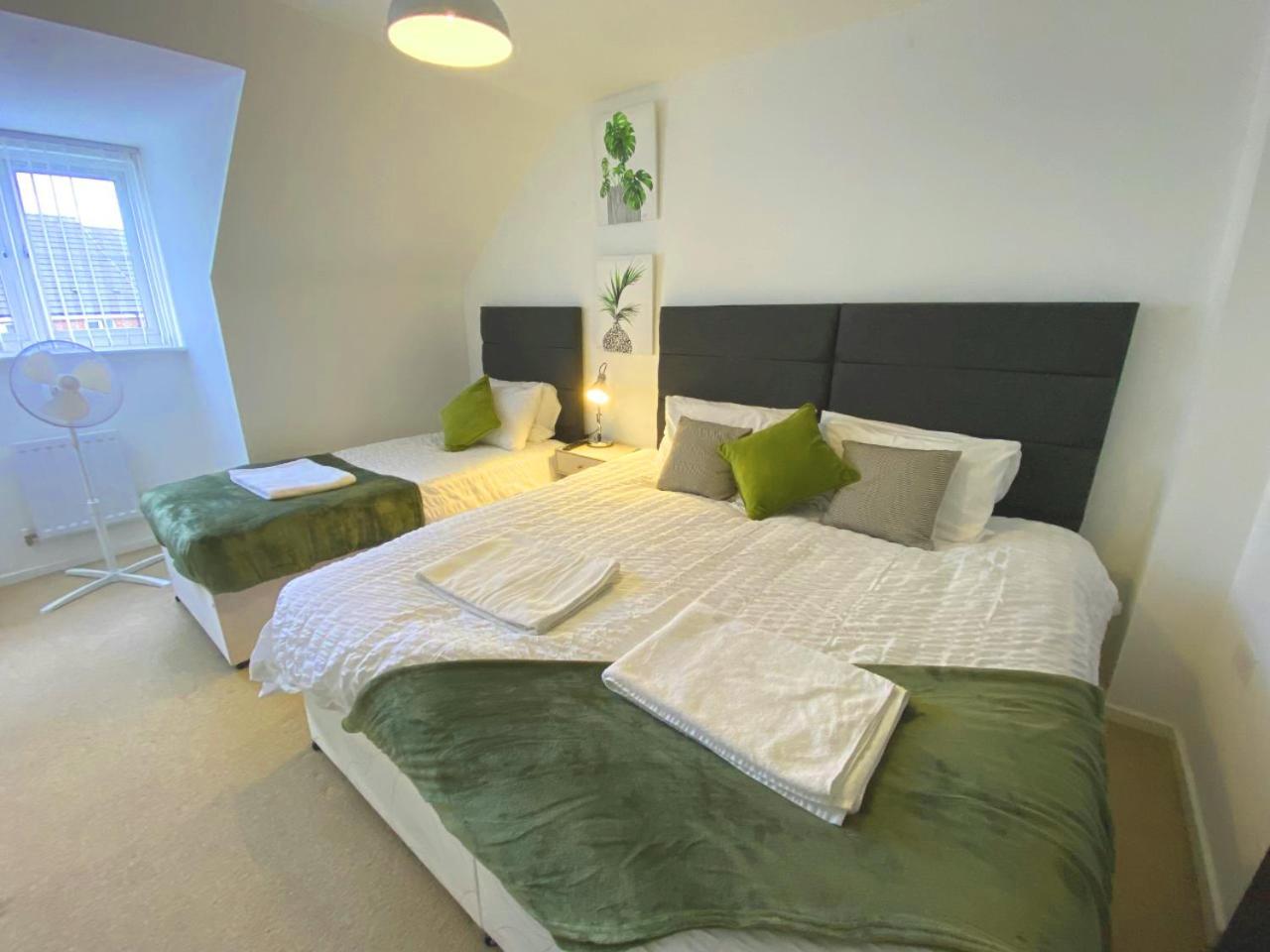 Walsall Group Accommodation Luaran gambar