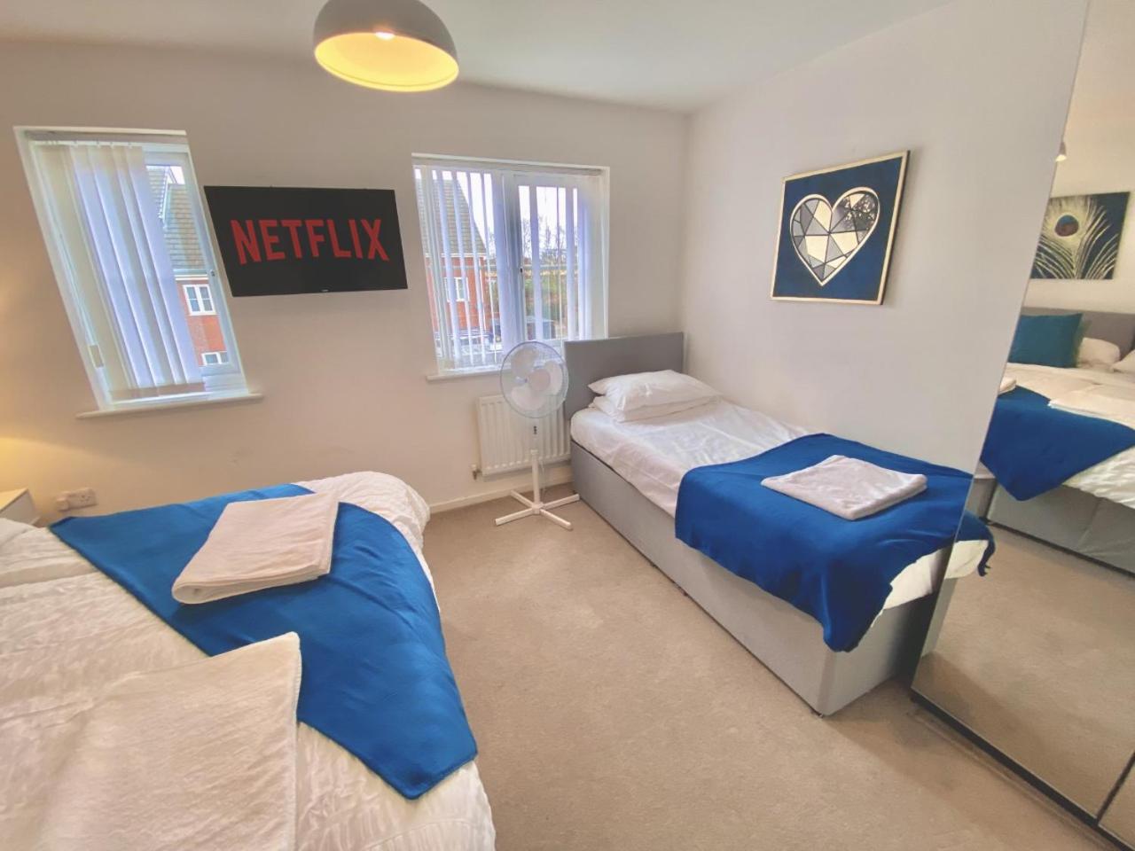 Walsall Group Accommodation Luaran gambar